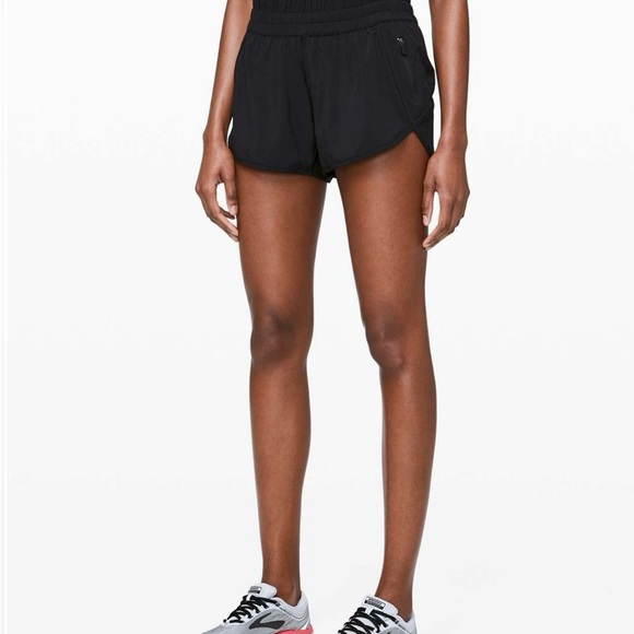 Lululemon Tracker Shorts Lined 4” - Picture 3 of 10